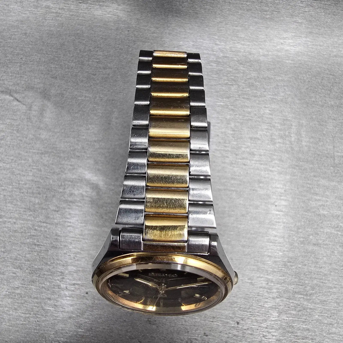 Seiko SQ Watch Men 34mm Black Dial Two Tone Daydate Round 8123-7230 New Battery4