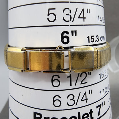 Seiko Tank Watch Women 12mm Champagne Dial Gold Tone 2e205029 New Battery10