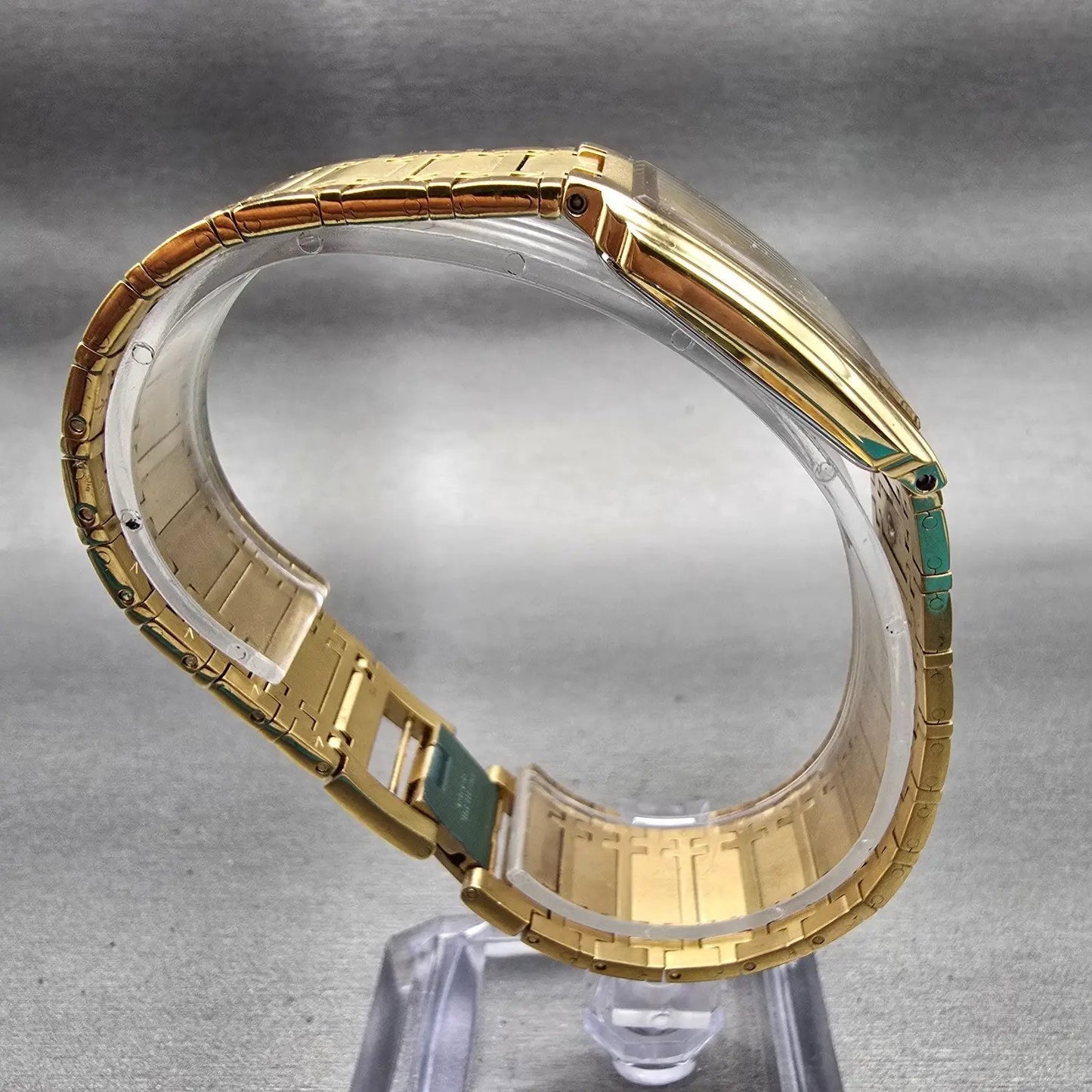 Bulova Watch Men 26mm Gold Dial Gold Tone Rectangle 97A15 New Battery Vintage8