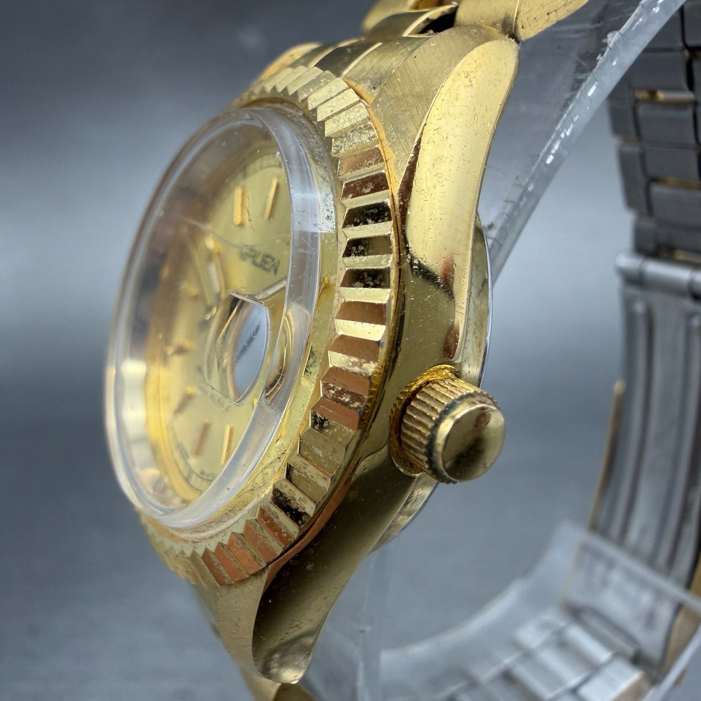 Gruen President Watch Women 26mm Gold Dial Gold Tone Date Round New Battery2
