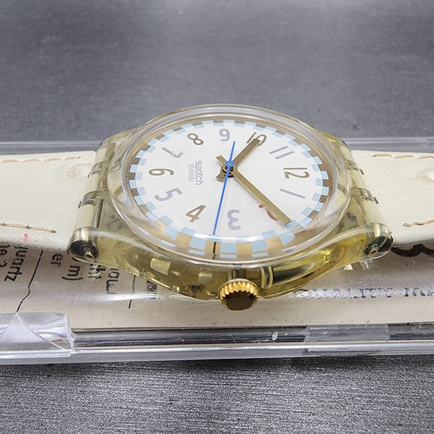 Swatch Cool Fred Watch Men 34mm White Dial Clear Case Round GK150 New Battery2