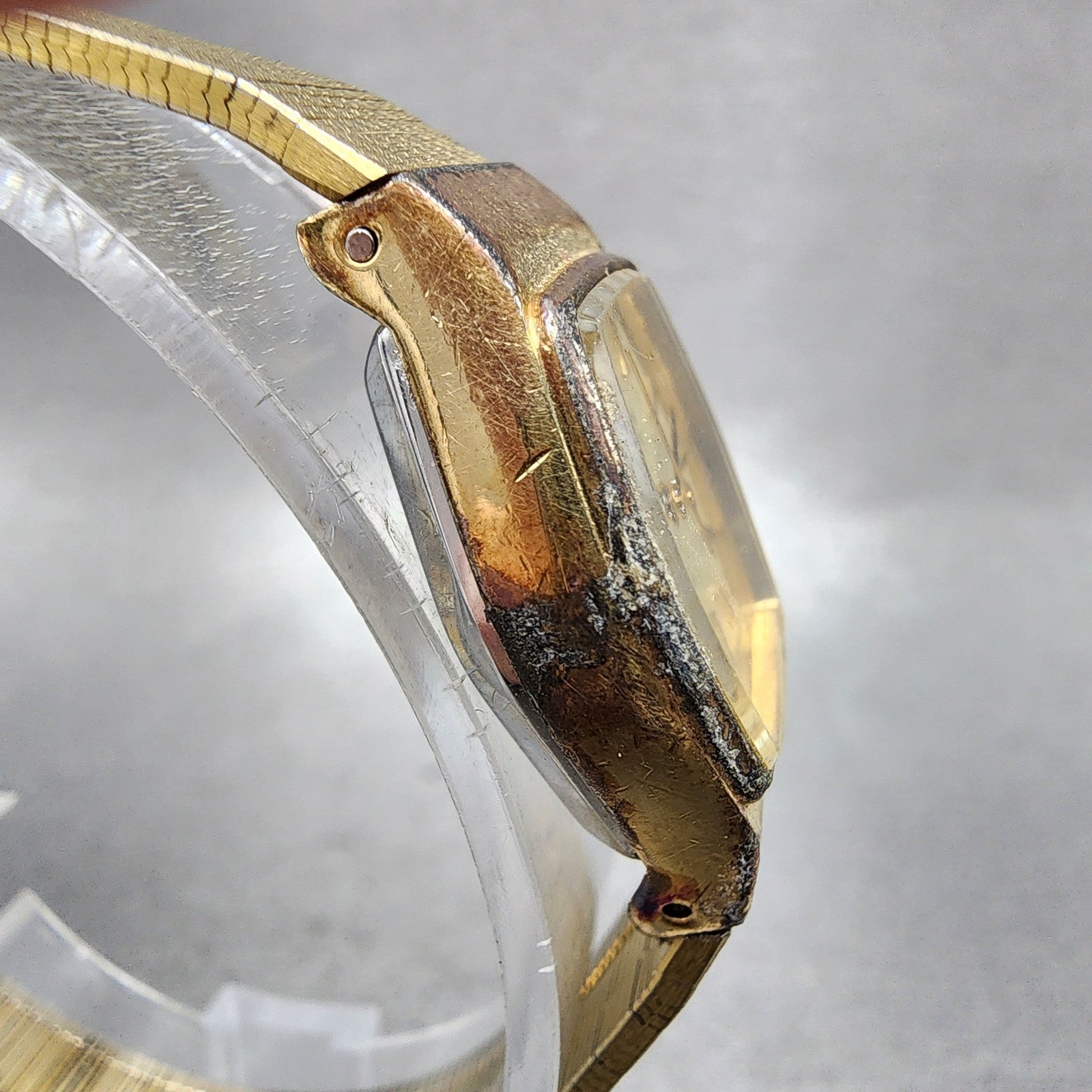 Citizen CQ Watch Women 20mm Champagne Dial Gold Tone Hexagon New Battery3