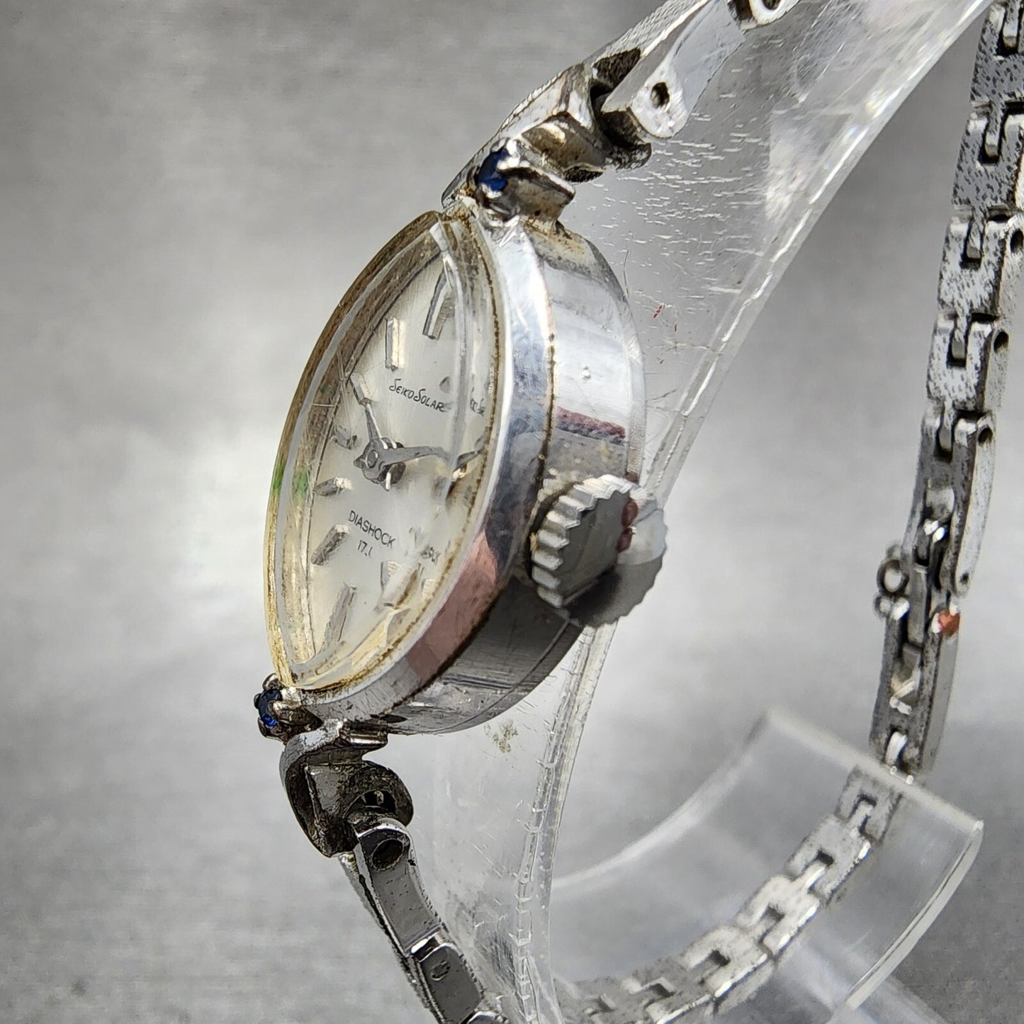 Seiko Solar Watch Women 15mm White Dial Silver Tone Manual 10-7840 Runs