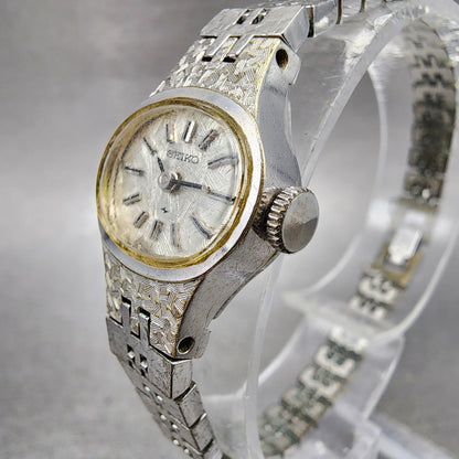 Seiko Watch Women 17mm Silver Dial Silver Tone Manual Round 117619 Runs VTG AB12