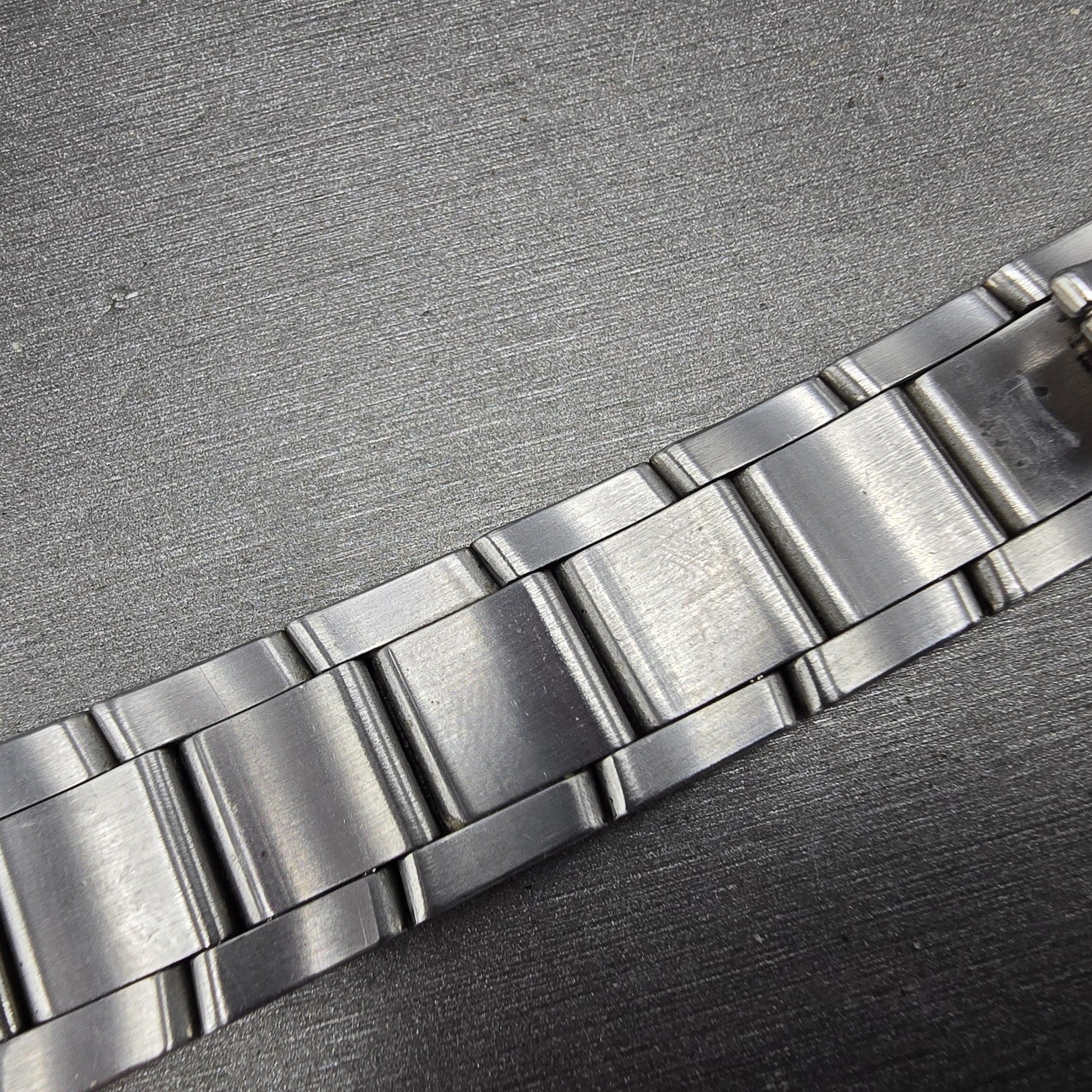 Movado Museum Bracelet 18mm Two Tone Stainless Steel Butterfly Clasp 85-G1-88511