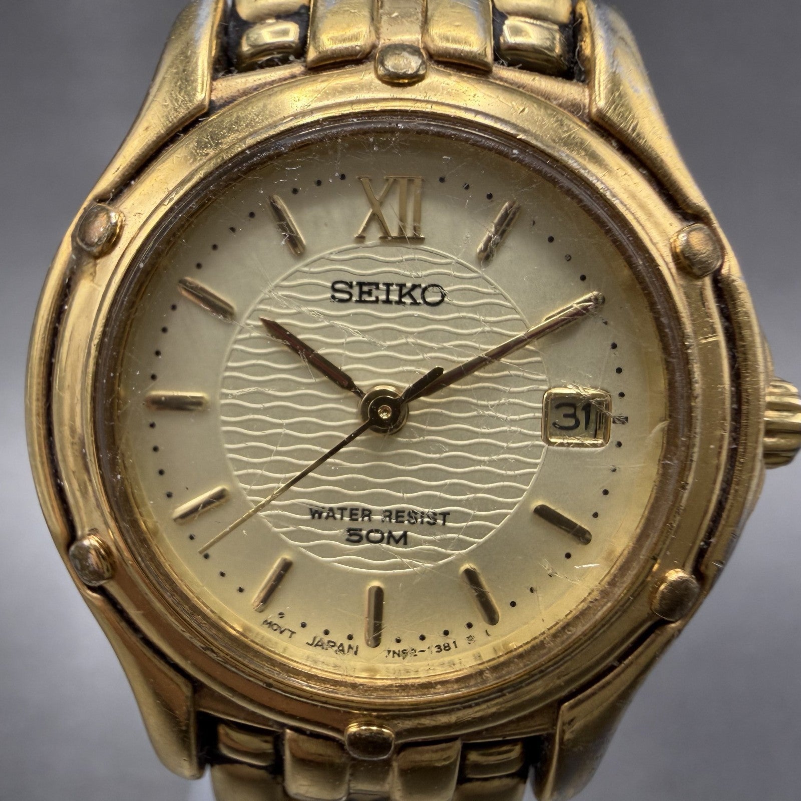 Seiko Watch Women 26mm Champagne Dial Gold Tone Date Round 7n820599 New Batt AB1
