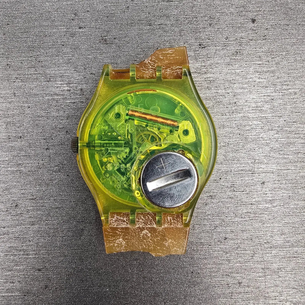 Swatch Bikini Watch Women 34mm White Dial Green Case Round GJ105 New Battery6