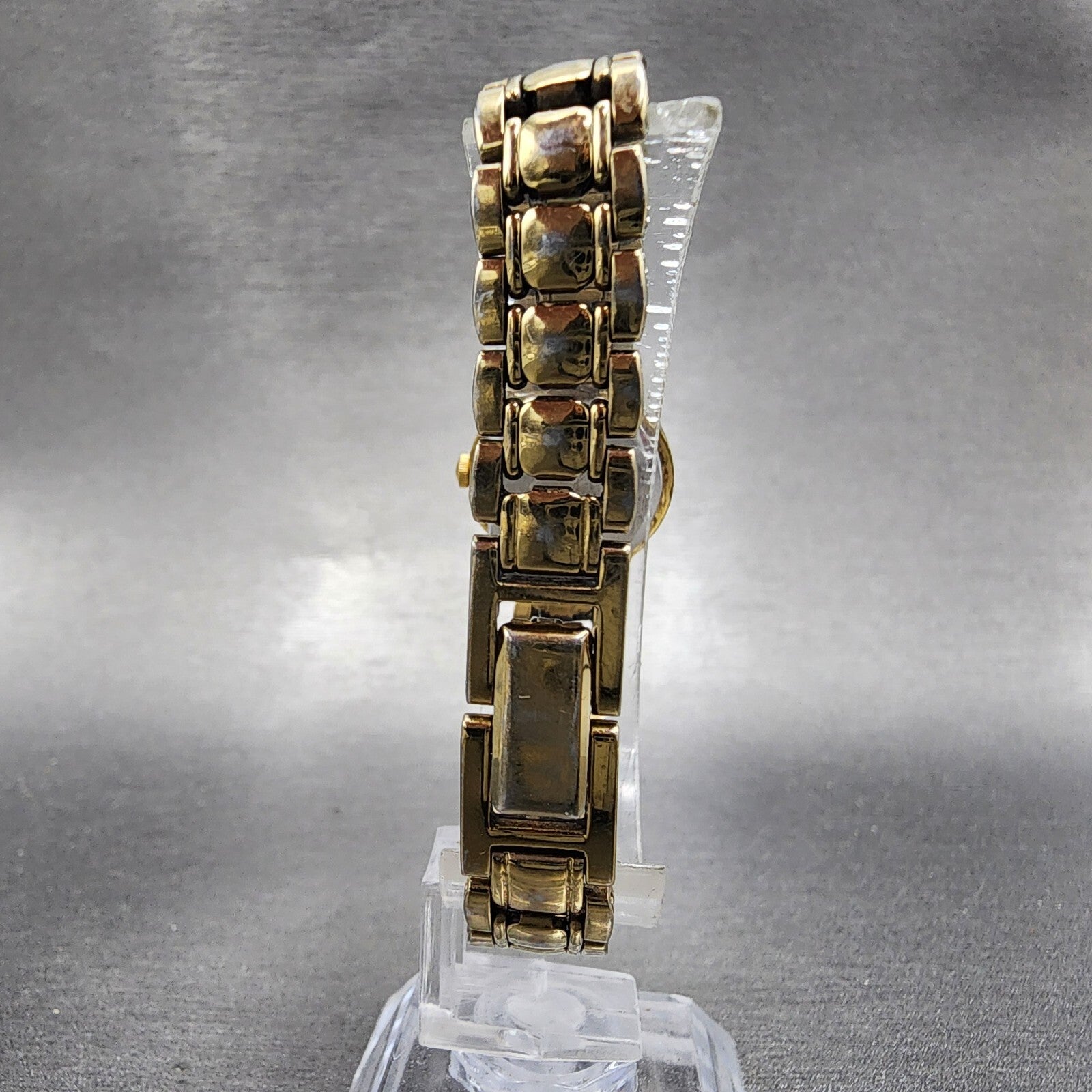 Seiko Watch Women 20mm White & Gold Dial Gold Tone Round 1N01 New Battery7