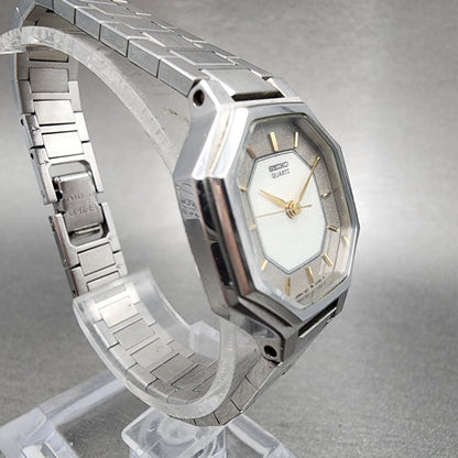 Seiko Watch Women 23mm White Dial Stainless Steel Octagon 12215040 New Battery3