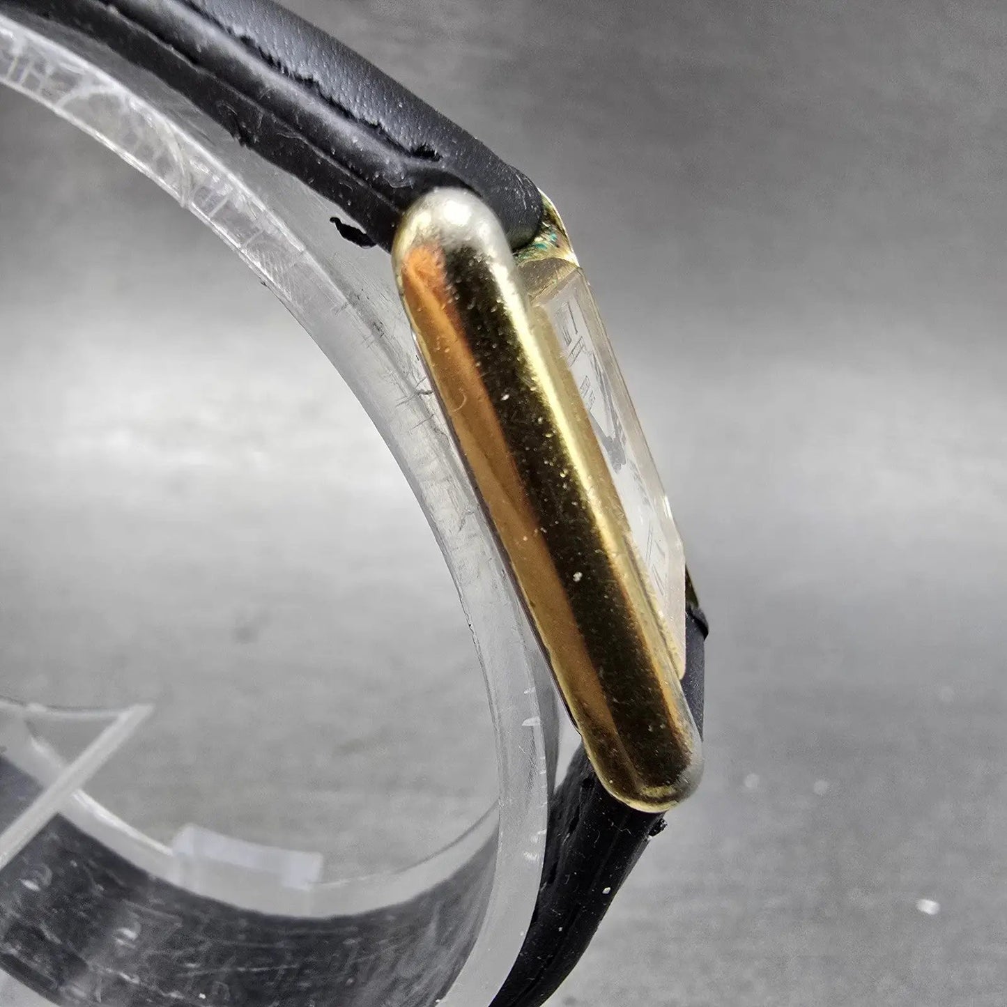 Seiko Tank Watch Women 18mm White Dial Gold Tone Rectangle 2C20-5019 New Battery4