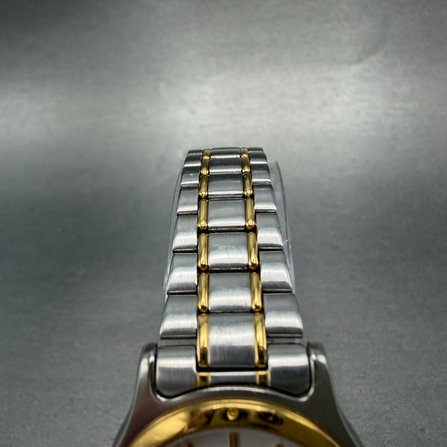 Seiko Watch Women 28mm White Dial Two Tone Date Round 7N82-0790 New Battery VTG5