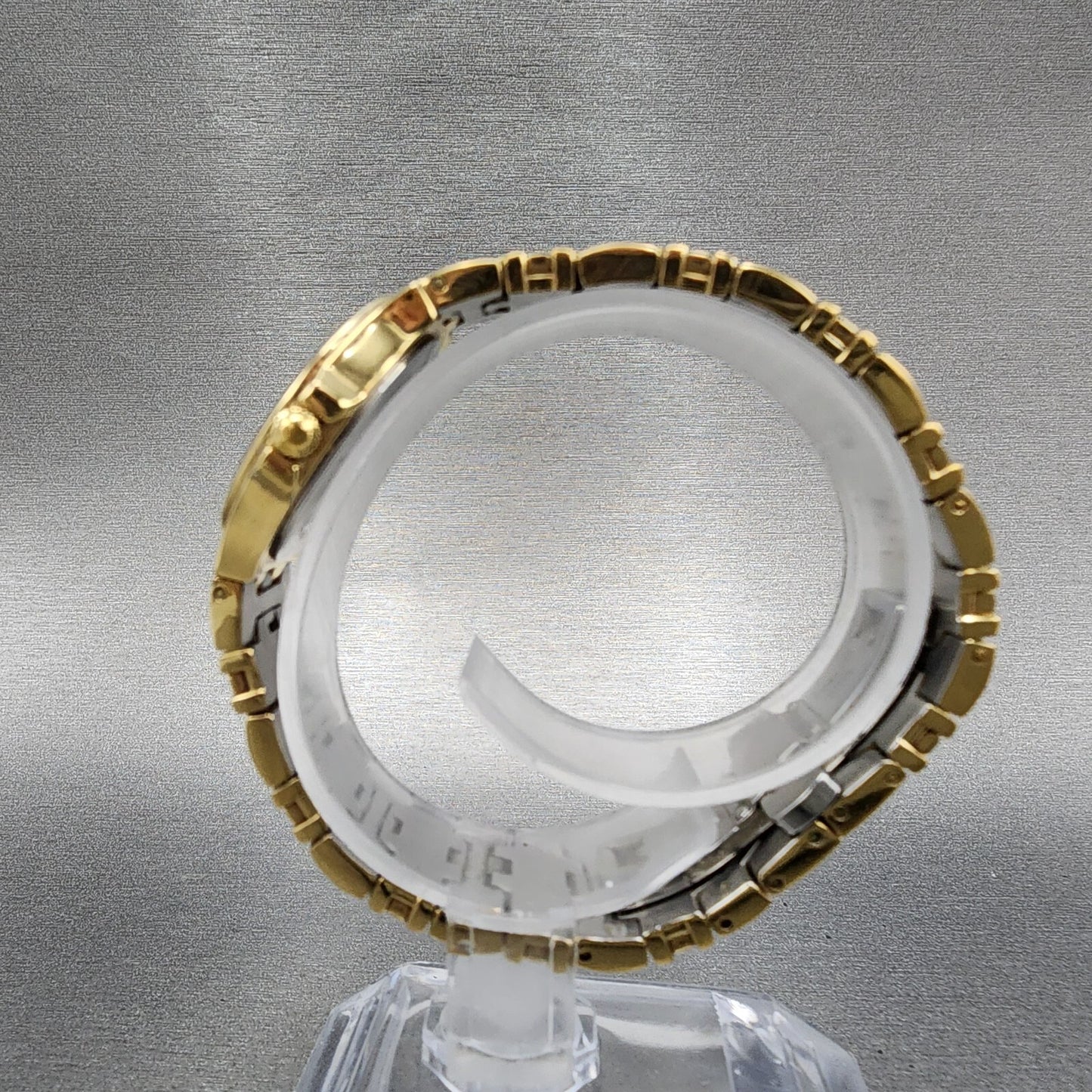 Movado Museum Watch Women 26mm Black Dial Gold Tone Round 88 E4 1851 New Battery6