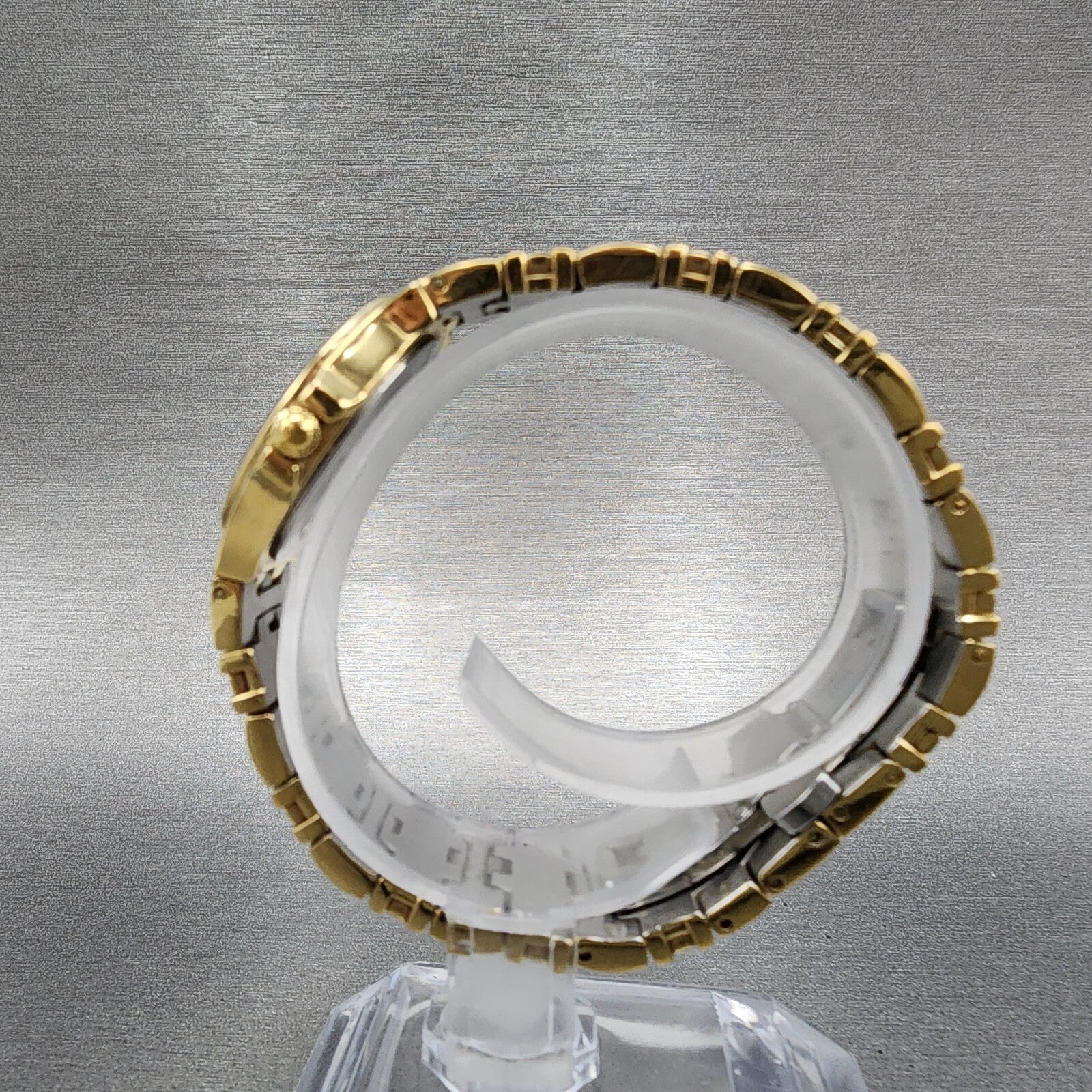 Movado Museum Watch Women 26mm Black Dial Gold Tone Round 88 E4 1851 New Battery6