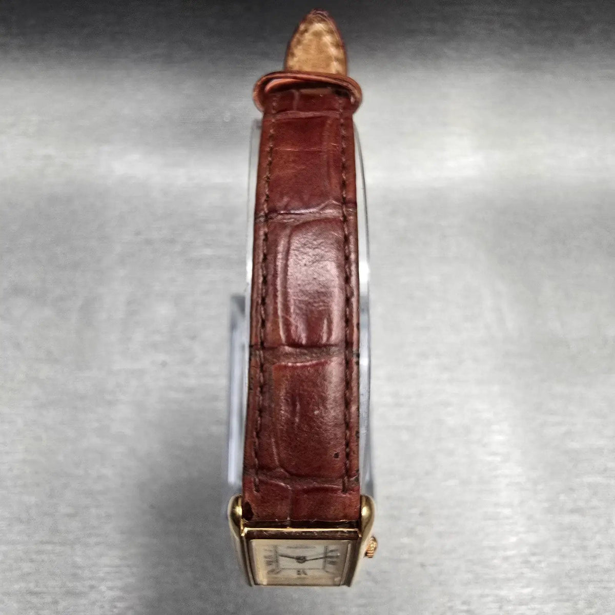 Seiko Tank Watch Women 18mm Ivory Dial Gold Tone Rectangle 1N00-0EL0 New Battery4