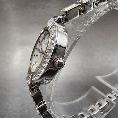 Bulova Crystal Watch Women 17mm Silver Dial Silver Tone Oval 96T49 New Batt2