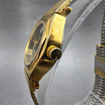 Lucien Piccard Defonte Watch Women 19mm Black Dial Gold Tone 5839 New Battery2