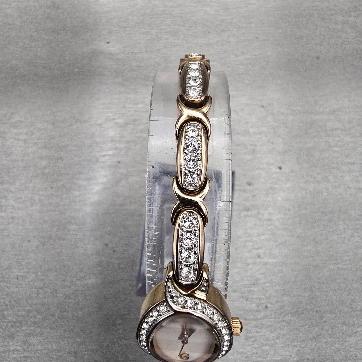 Bulova Watch Women 17mm MOP Dial Rose Gold Tone Gemmed Oval 98L200 New Battery4