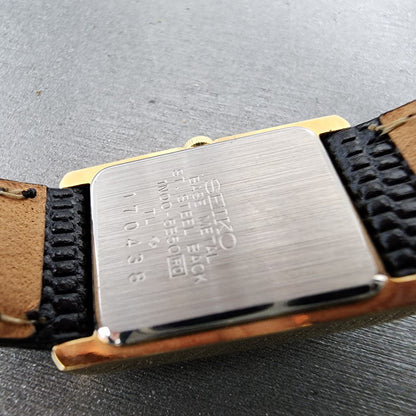 Seiko Tank Watch Women 18mm Gold Dial Gold Tone Rectangle 1N005B50 New Battery9