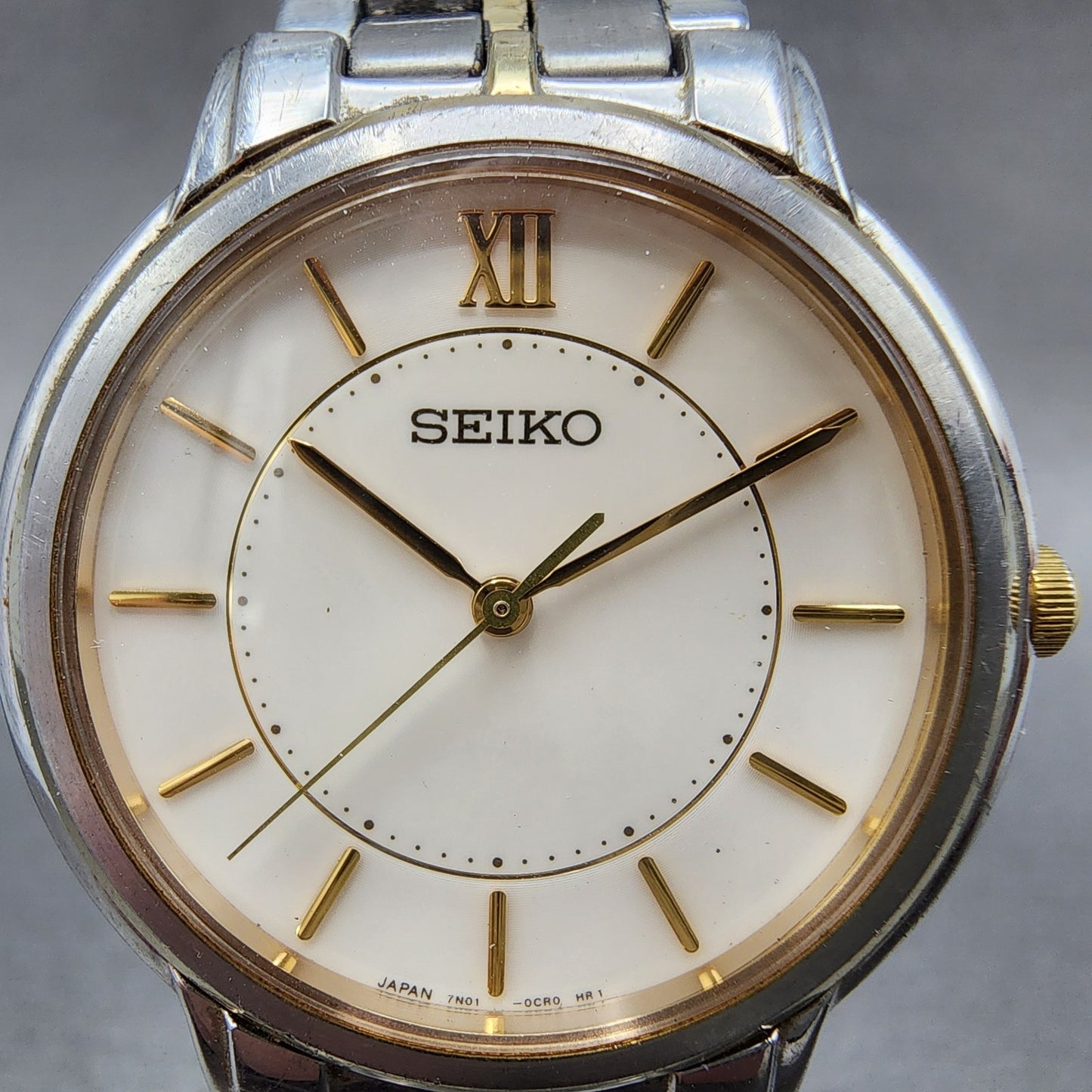 Seiko Watch Men 32mm White Dial Two Tone Round 7n010bc0 New Battery1