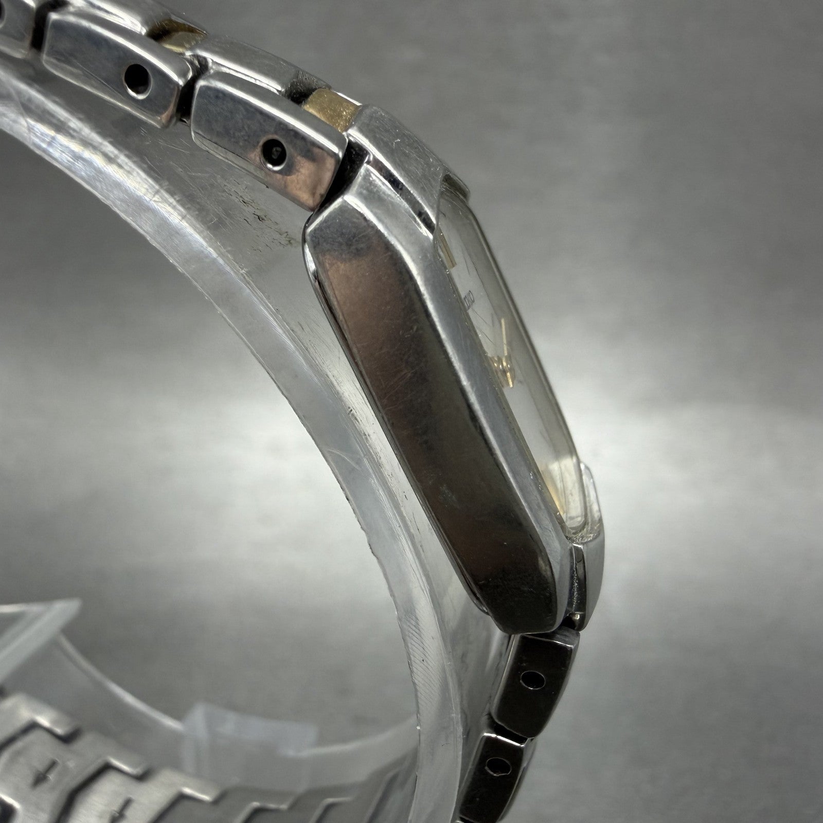 Seiko Watch Women 14mm Silver Dial Two Tone Rectangle 2e200at0 New Battery3