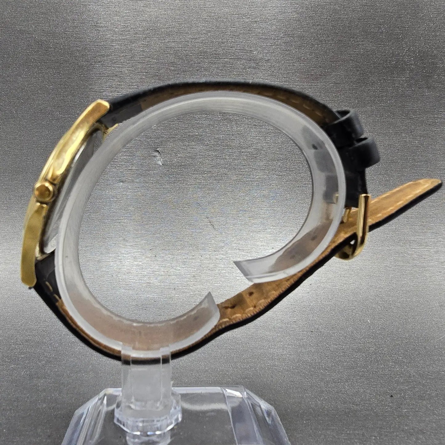 Movado Museum Watch Men 35mm Black Dial Gold Tone Round 87 E4 0863 New Battery M8