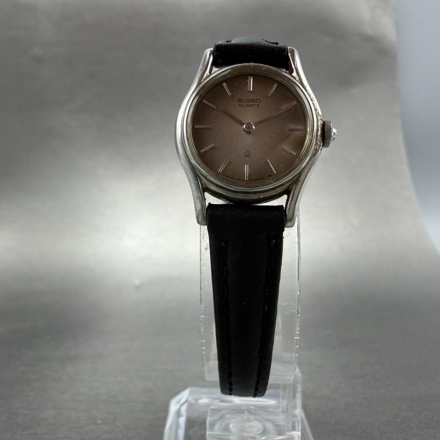 Seiko Watch Women 20mm Silver Dial Silver Tone Round 1400-002A New Battery5