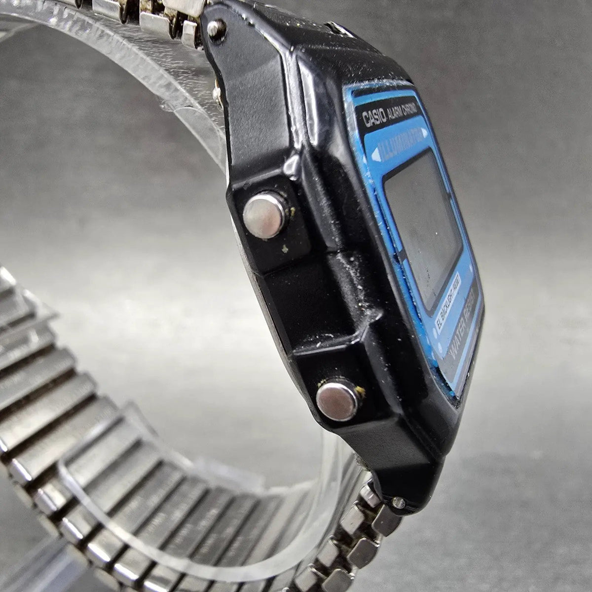 Casio F-105 Watch Men 36mm Blue Black Alarm Chronograph Octagon New Battery3