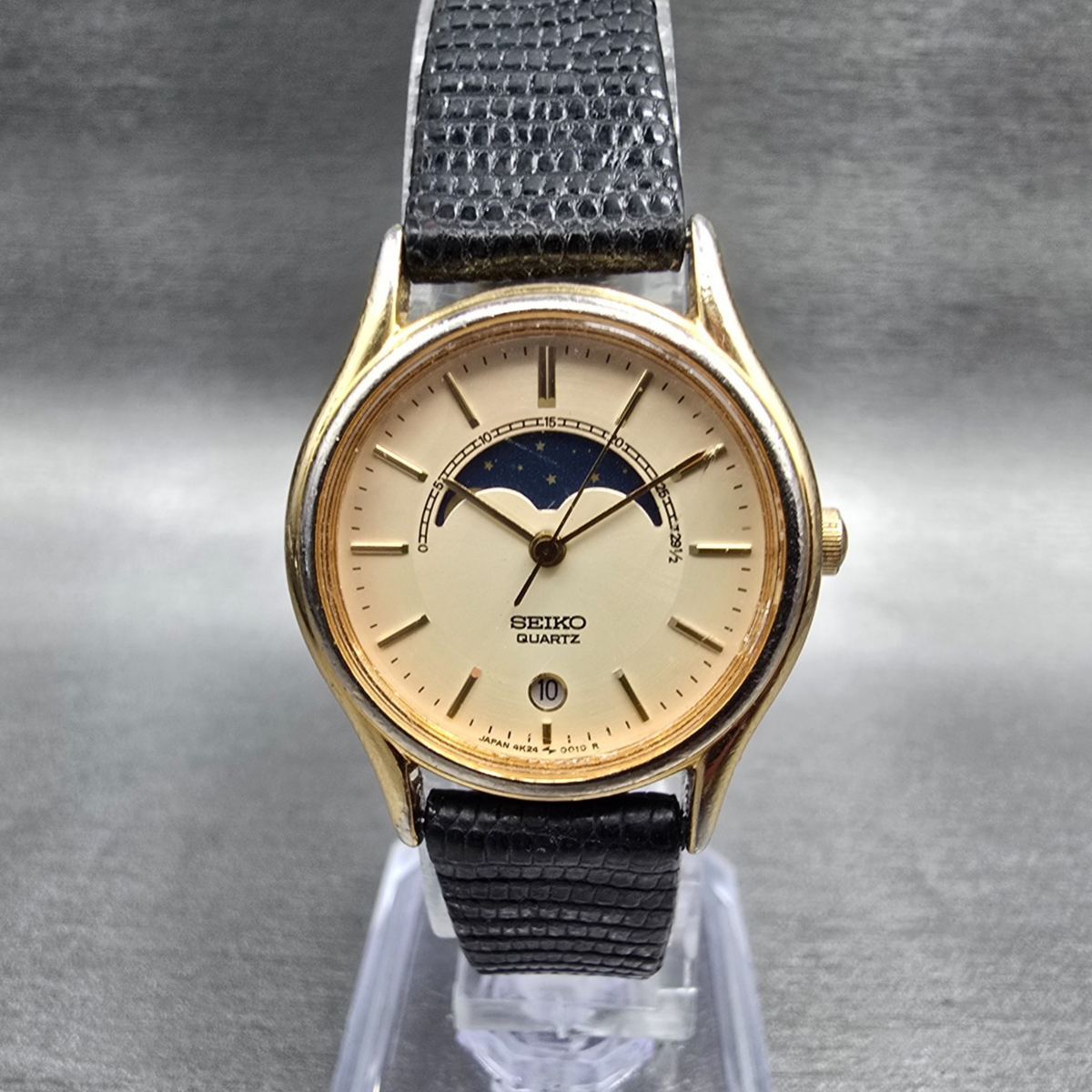Seiko Moon Phase Watch Women 25mm Champagne Dial Gold Date 4K24-0019 New Batt 450