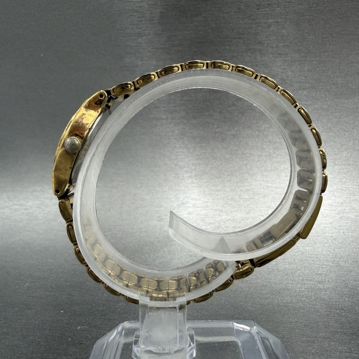 Seiko Watch Women 19mm Black Dial Gold Tone Round V401-0289 New Battery UIVCFDX6