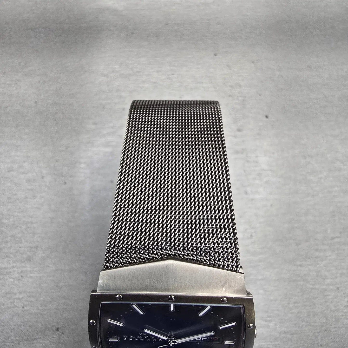 Skagen Tank Watch Men 34mm Gray Dial Titanium Daydate 396LTTM New Battery4