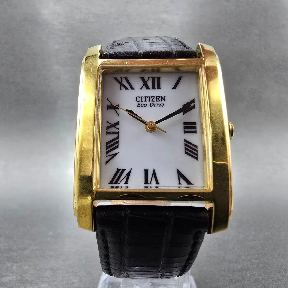 Citizen Eco-Drive Tank Watch Men 27mm White Dial Gold E030-H31748 Runs Leather5
