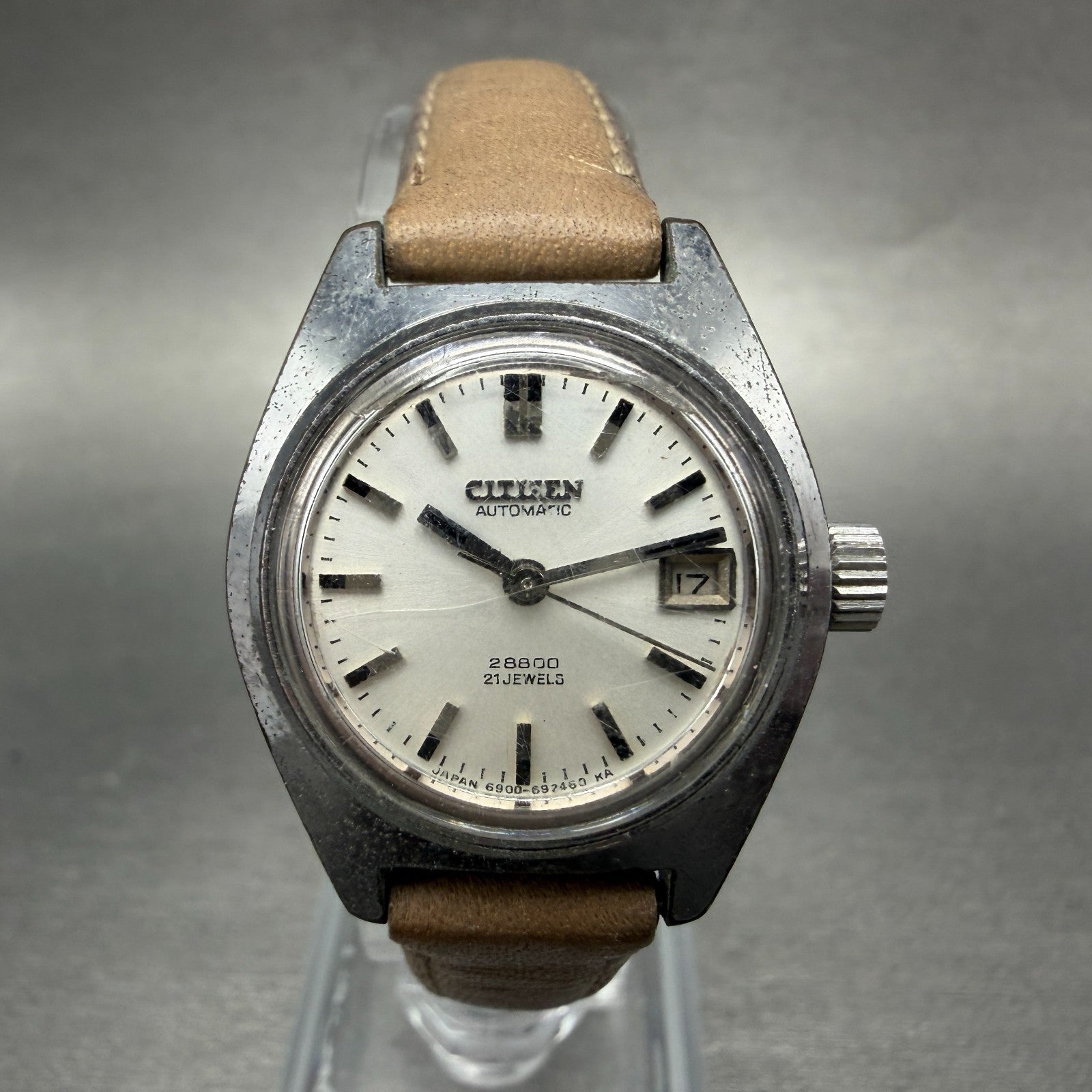 Citizen Automatic Watch Women 26mm White Dial Silver Tone Date Round Runs VTG0