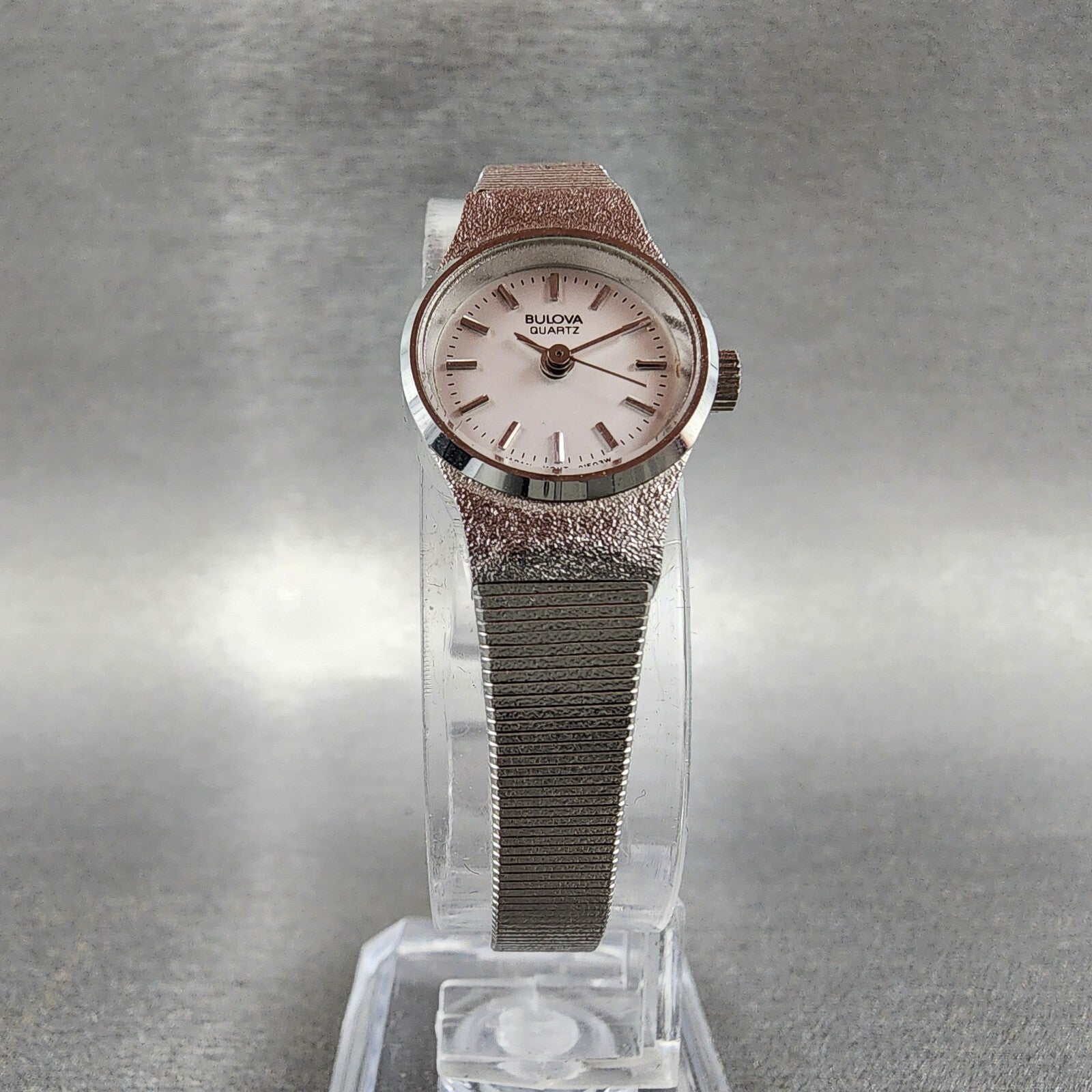 Bulova Watch Women 17mm White Dial Stainless Steel Round 91E03W New Battery NOS7