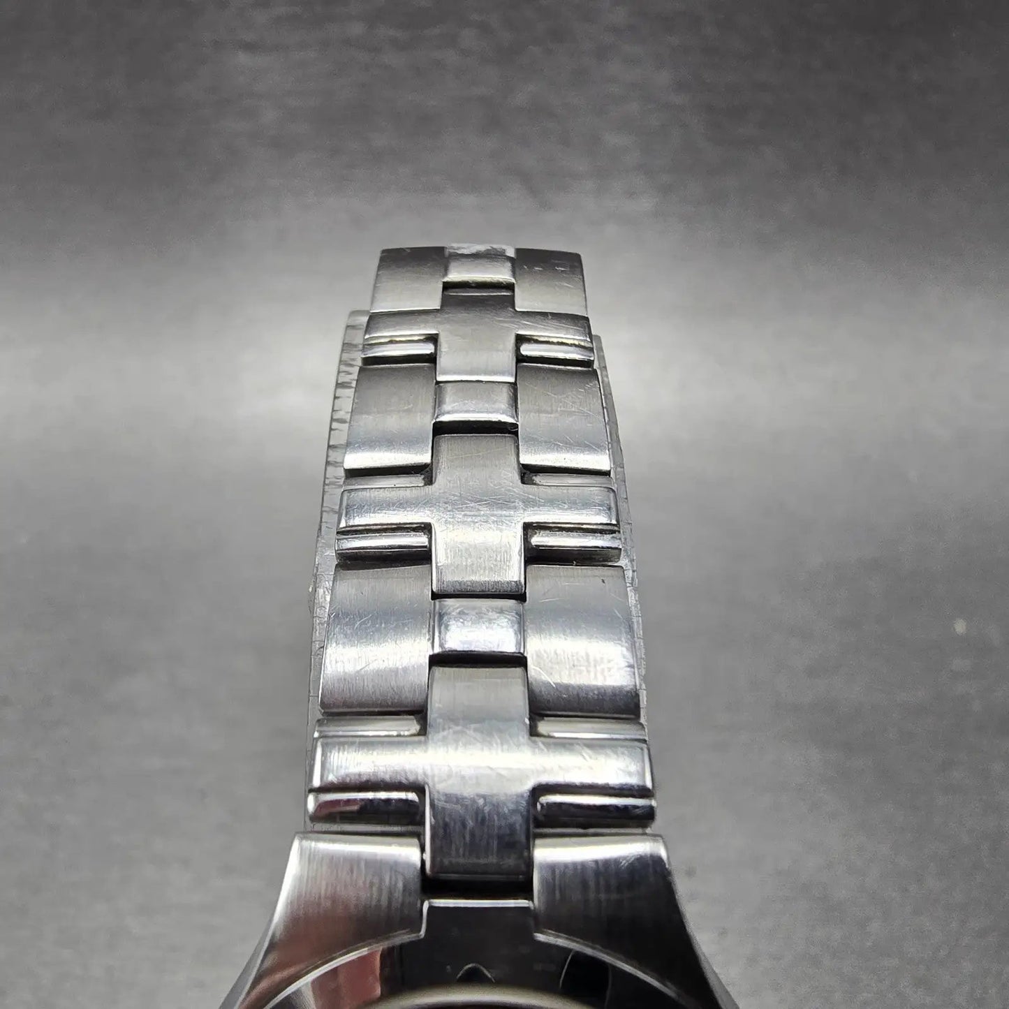 Movado Museum Watch Women 24mm Black Dial Silver Tone 84 E4 1844 New Battery4