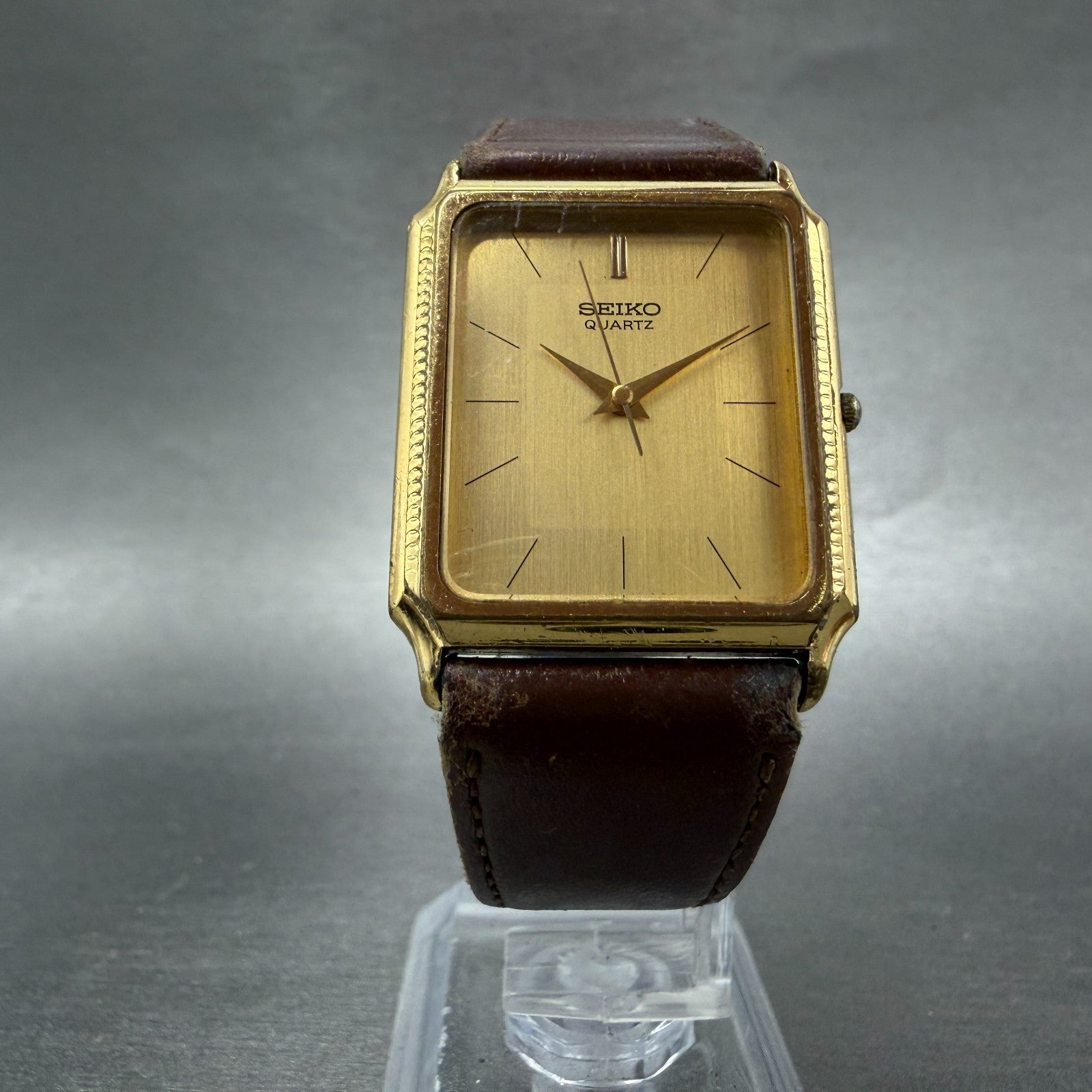 Seiko Tank Watch Men 27mm Champagne Dial Gold Tone 9521-5040 New Battery Vintage5