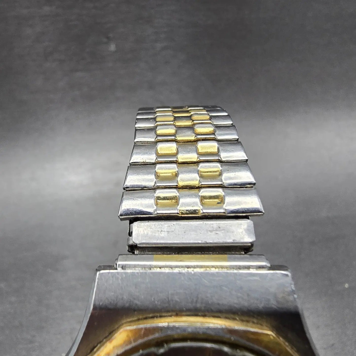 Seiko SQ Watch Men 35mm Silver Dial Two Tone Daydate Round 7123-7160 PARTS VTG5