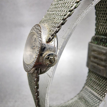 Rado Jade Watch Women 17mm Silver Dial Silver Tone Oval Manual Wind Runs2