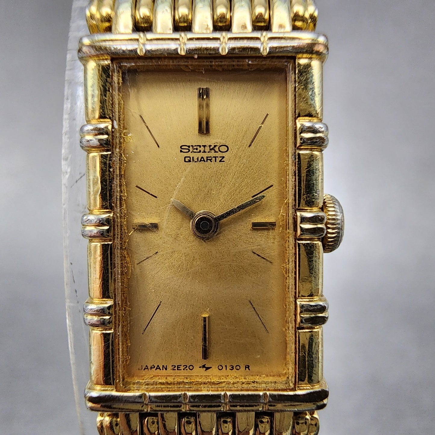 Seiko Tank Watch Women 12mm Champagne Dial Gold Tone 2e205070 New Battery1