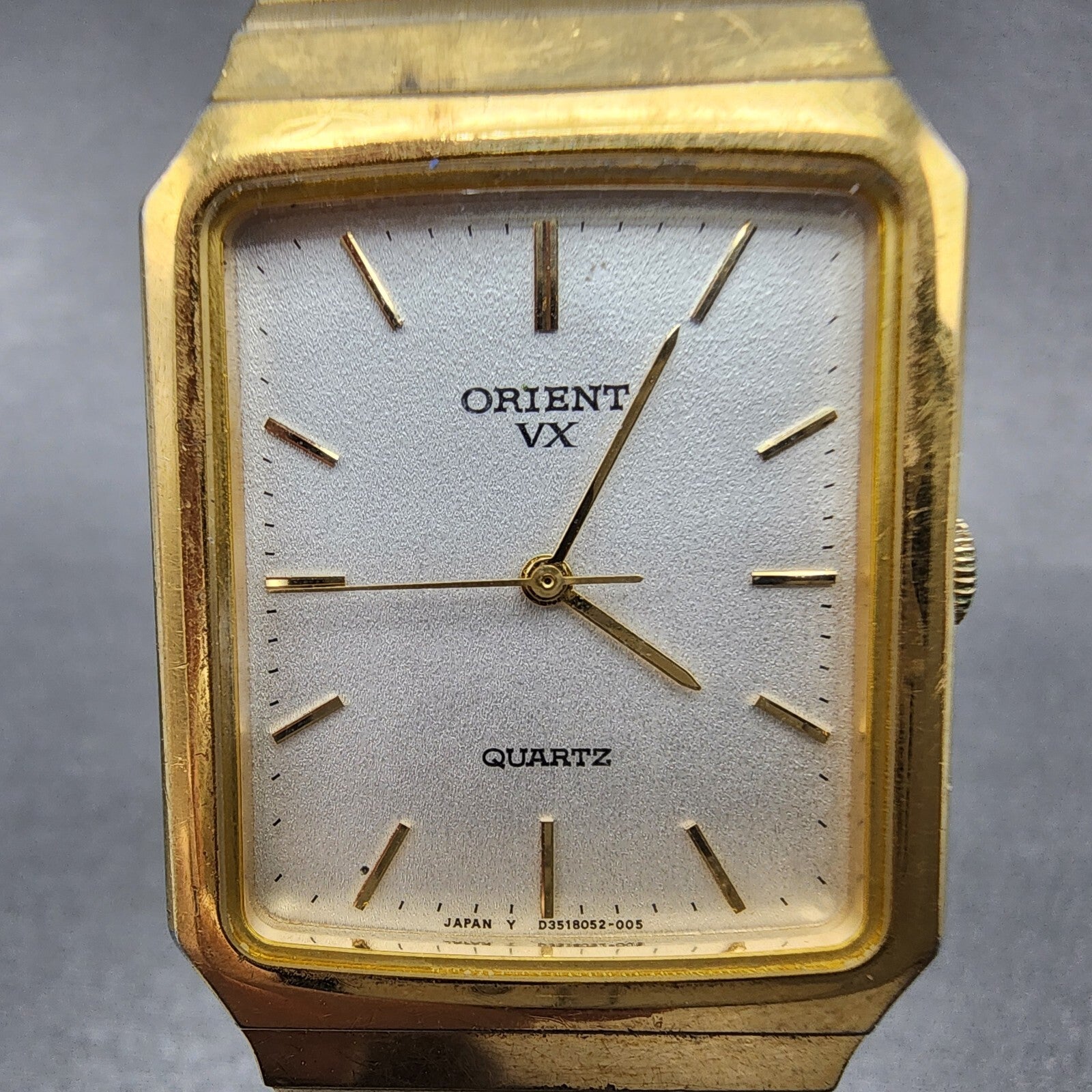 Orient VX Tank Watch Men 27mm Silver Dial Gold Tone Rectangle  PARTS2