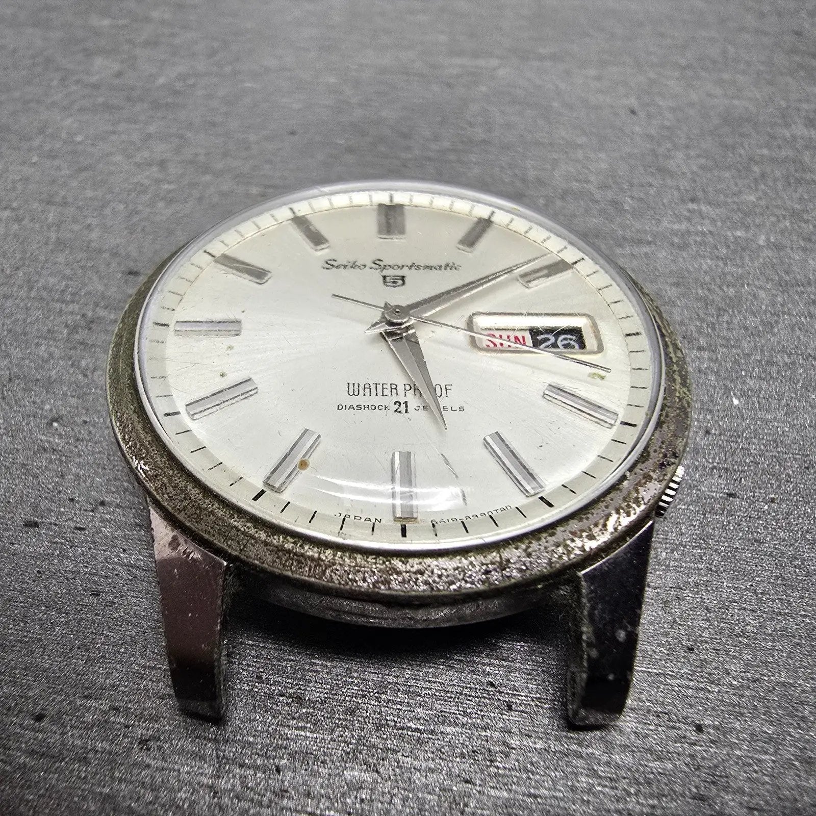 Seiko 5 Sportsmatic Watch Men 36mm White Dial Silver Daydate 6619-8970 PARTS3