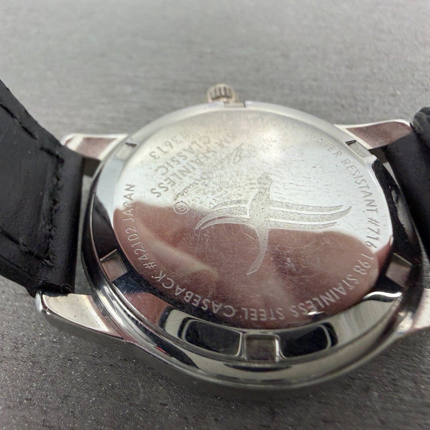Eddie Bauer Watch Women 29mm Black Dial Silver Tone Date Round New battery9