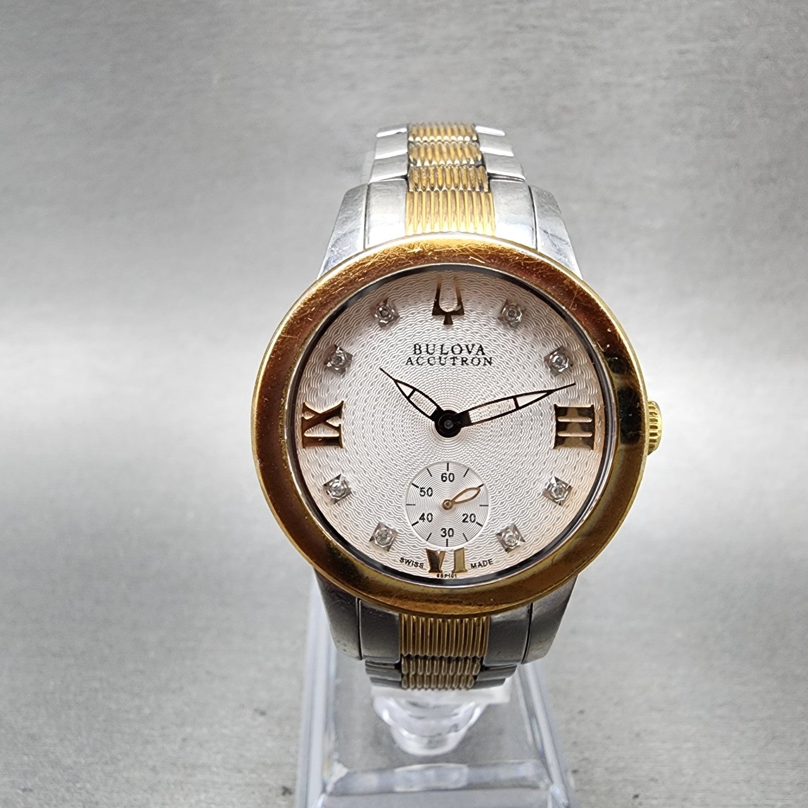 Bulova Accutron Watch Women 31mm White Dial Two Tone Small Seconds Round New Bat0
