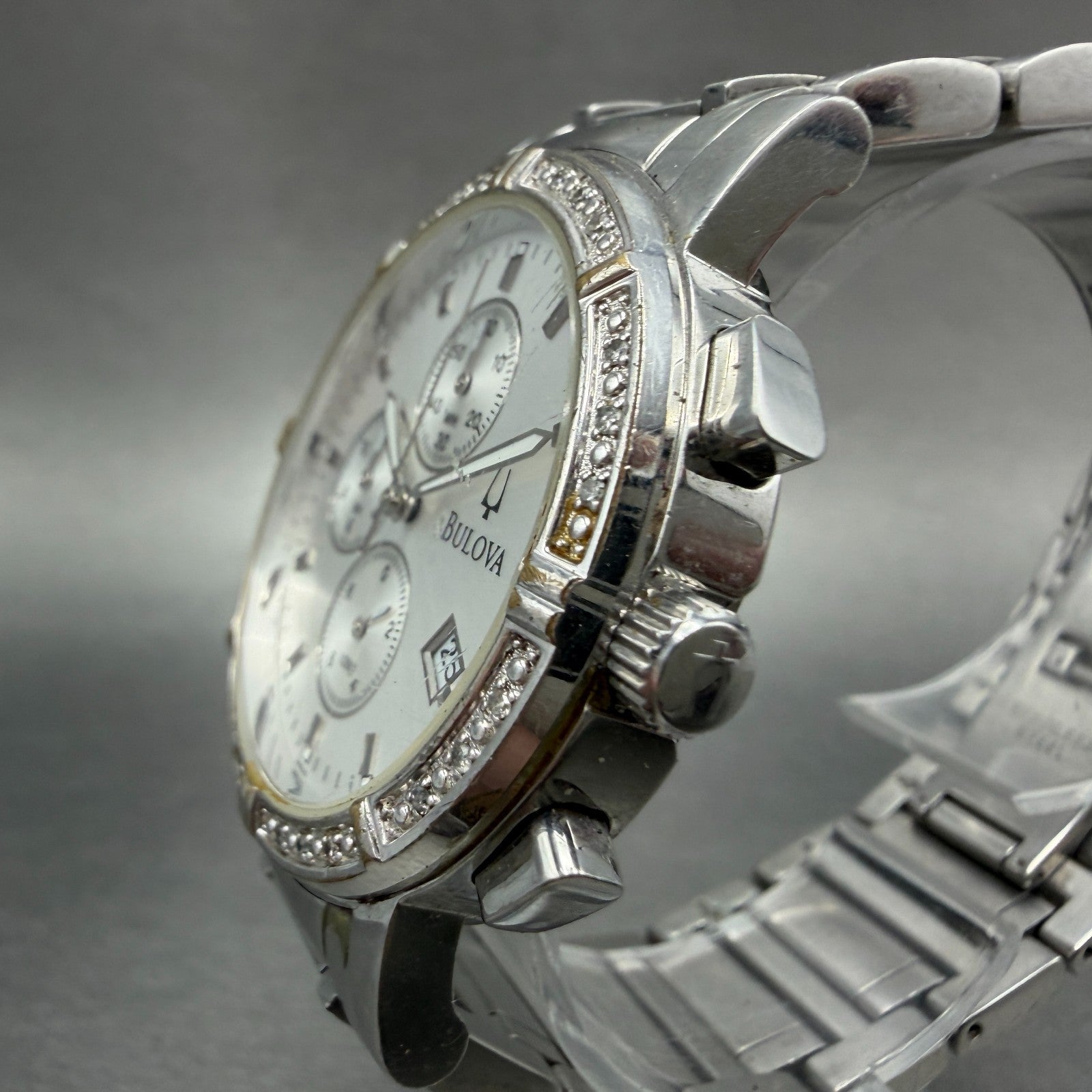 Bulova Watch Men 39mm Silver Dial Steel Daydate Round Diamond 96E03 New Batttery2