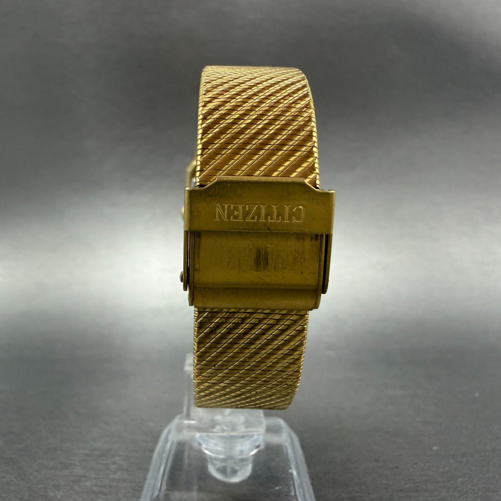 Citizen Tank Watch Unisex 25mm Champagne Dial Gold Tone 4031-490649 New Battery7