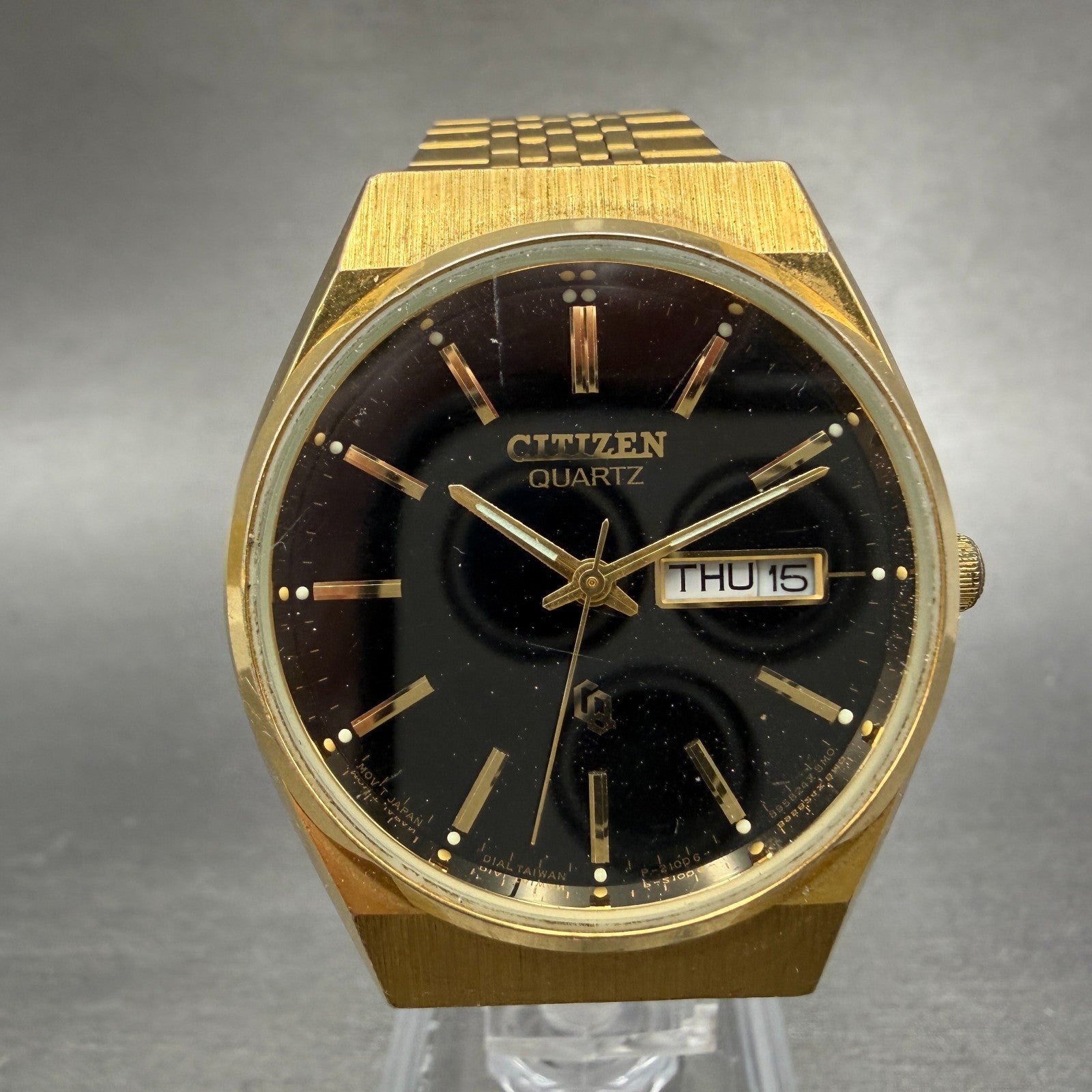 Citizen CQ Watch Men 35mm Black Dial Gold Round Daydate 2100-890850 PARTS0