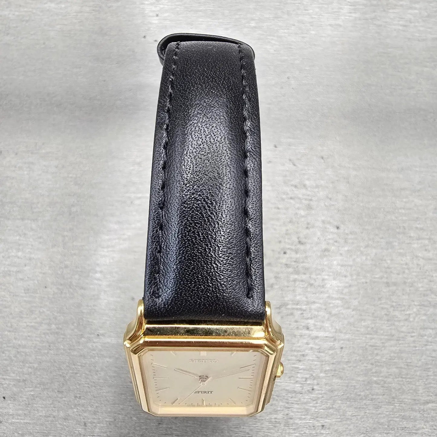Seiko Spirit Tank Watch Men 26mm Champagne Dial Gold Rectangle 5E31-5B60 New Bat4