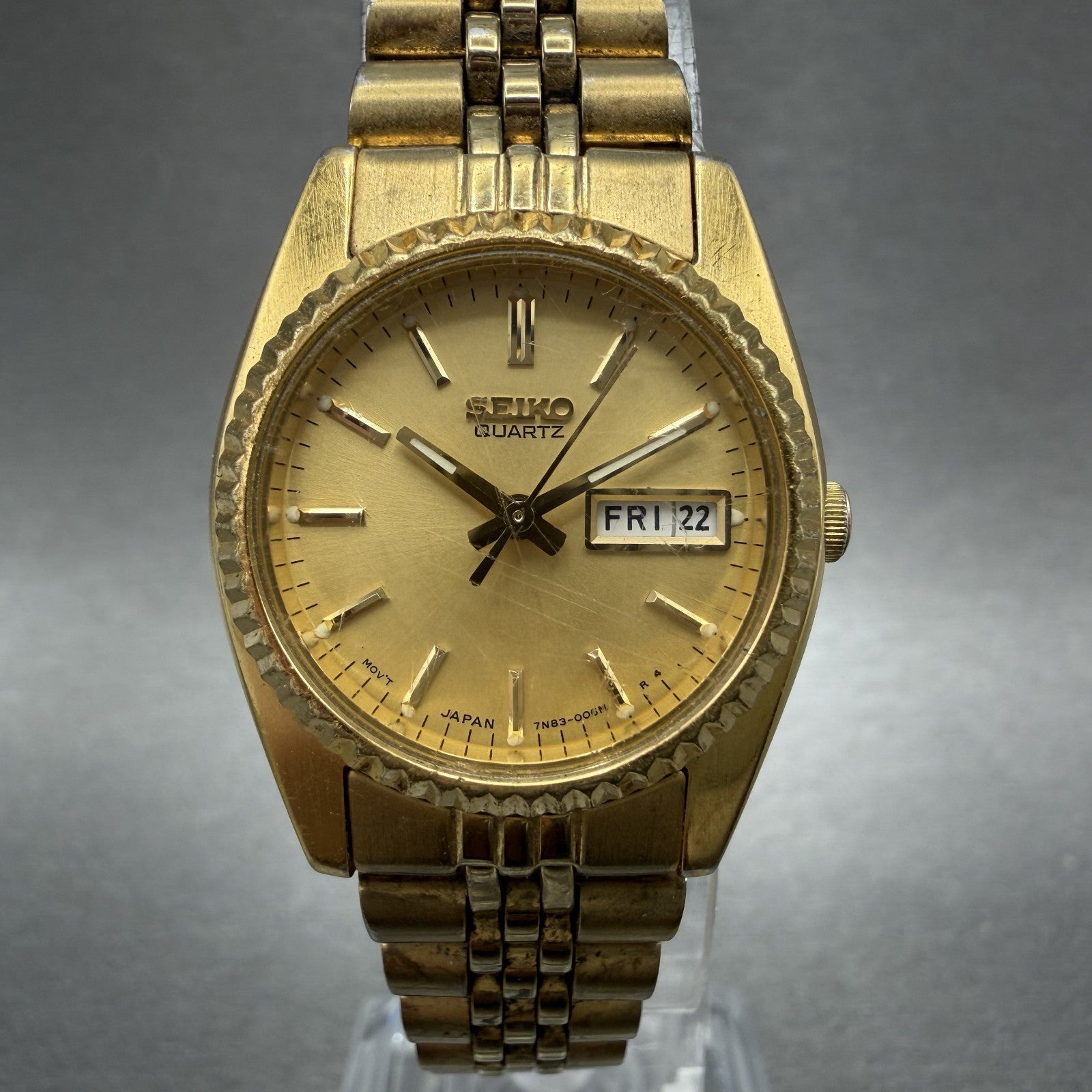 Seiko Watch Women 25mm Gold Dial Gold Tone Daydate Round 7N830041 New Battery0