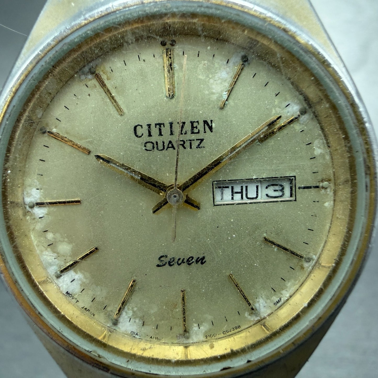 Citizen Seven Watch Men 36mm Champagne Dial Gold Tone Daydate READ!! 2100-9411101