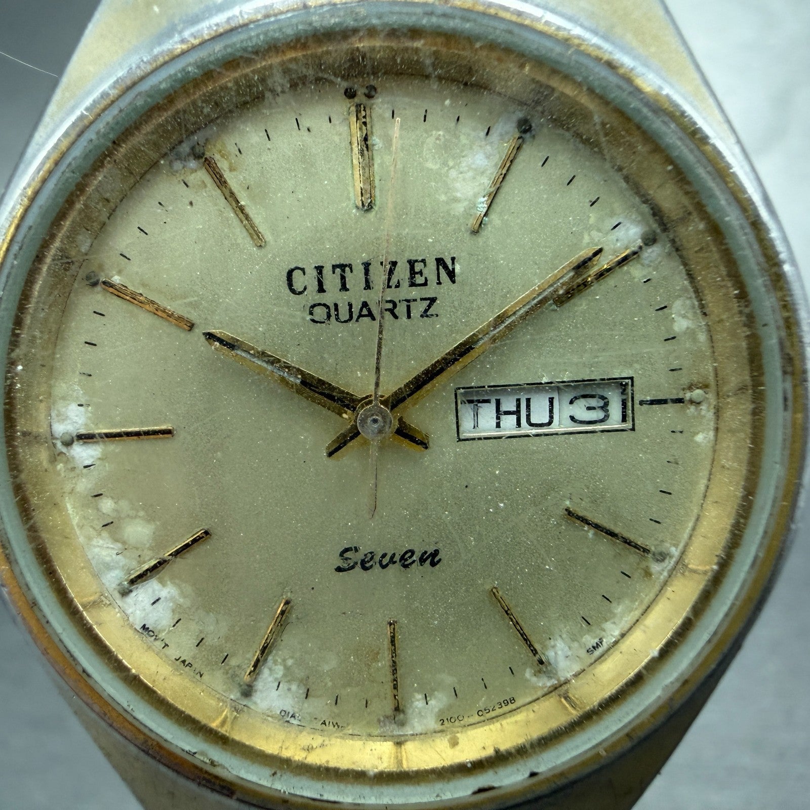 Citizen Seven Watch Men 36mm Champagne Dial Gold Tone Daydate READ!! 2100-9411101