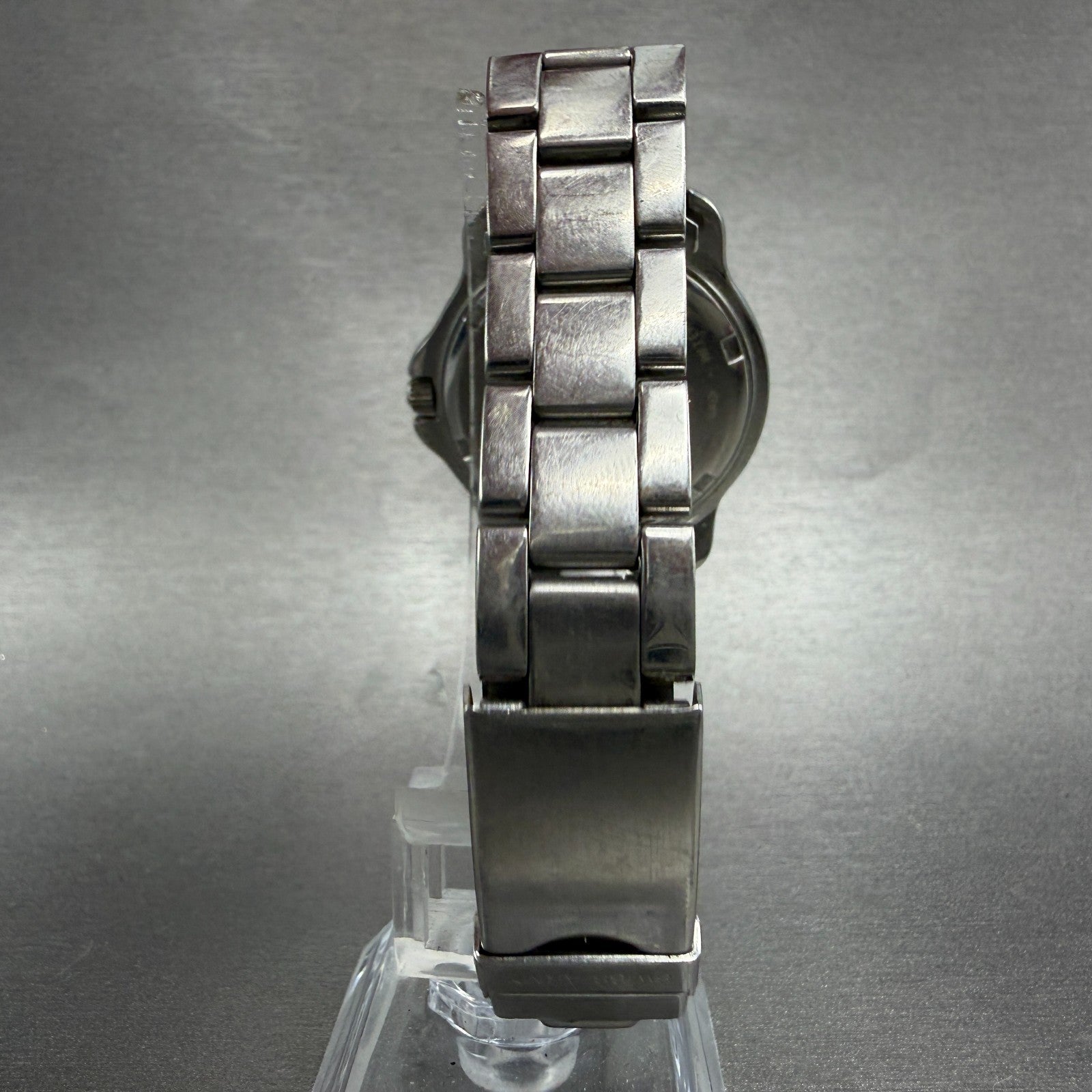 Victorinox Swiss Army Officer Watch Women 34mm White Dial Steel Date PARTS8